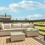 2 Bedroom Awesome In Haarby Сasa de vacaciones Hårby