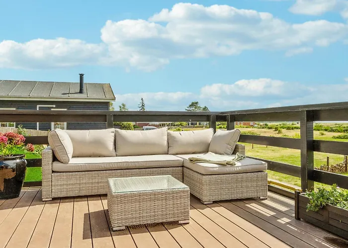 2 Bedroom Awesome In Haarby 펜션 Hårby