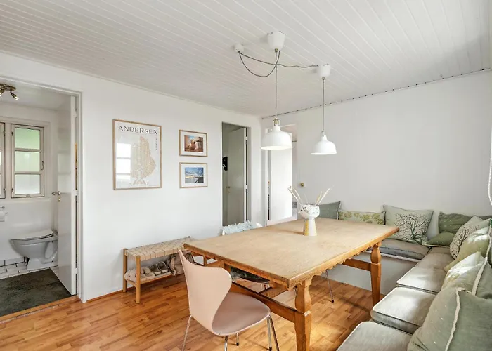 2 Bedroom Awesome In Haarby * Hårby